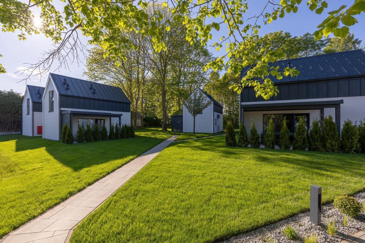 Domki Villa Hoff Resort Trzęsacz Kültér fotó